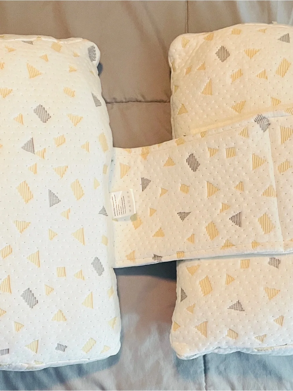 Memory Foam Coolmax Knee Pillow For Side Sleepers & Pregnancy Washable Cover